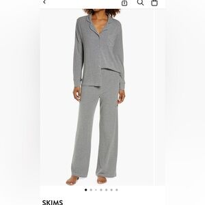 Like new Skims ribbed lounge set xs